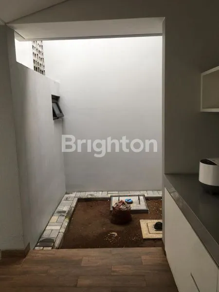 image RUMAH BARU SIAP HUNI SEMI FURNISHED CLUSTER FLORA SUMMARECON BANDUNG (8)