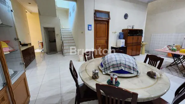 image RUMAH SUNTER AGUNG JAKARTA UTARA-2 LANTAI & SIAP HUNI (6)