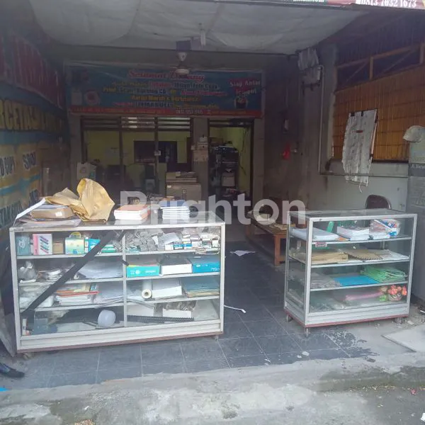 image RUMAH TEMPAT USAHA DAN TEMPAT TINGGAL (1)
