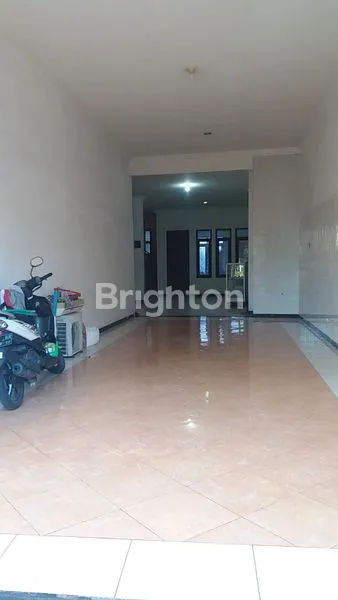 image RUMAH USAHA DI DAERAH KOMERSIAL RAYA DUPAK (2)