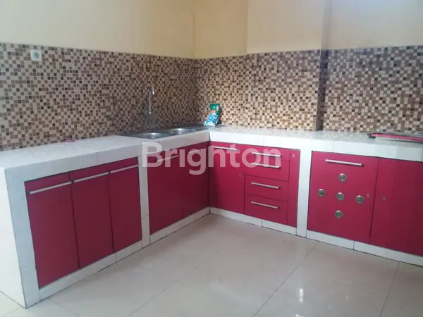 image RUMAH USAHA DI DAERAH KOMERSIAL RAYA DUPAK (8)