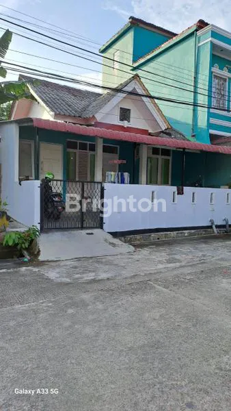 RUMAH MARCHELIA. DEPAN SEKOLAH HARAPAN UTAMA. BATAM CENTER.
