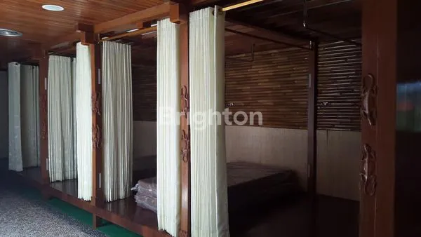 image BANGUNAN KOMERSIAL DI JL BY PAS NGURAH RAI  (3)