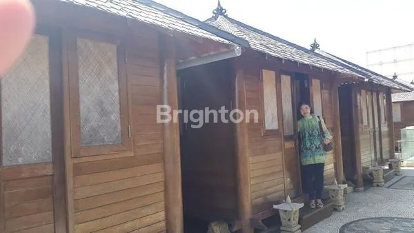 image BANGUNAN KOMERSIAL DI JL BY PAS NGURAH RAI  (5)