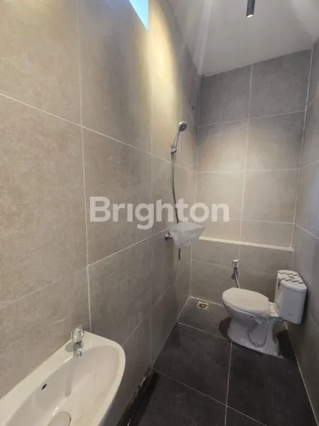 image RUMAH BARU SIAP HUNI DURI KEPA, DEKAT TANJUNG DUREN, JAKARTA BARAT (8)