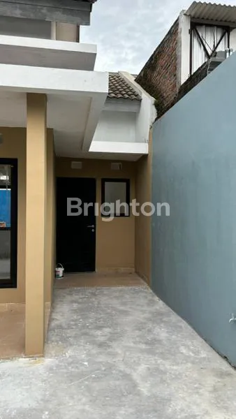 image RUMAH STANDAR PERLU RENOVASI LETAK BAGUS (8)