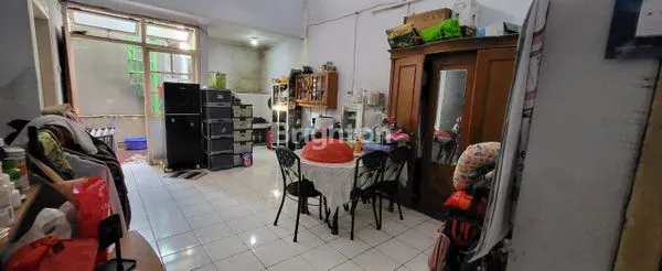 image RUMAH DI PERUMAHAN MAHKOTA MAS CIKOKOL TANGERANG (3)