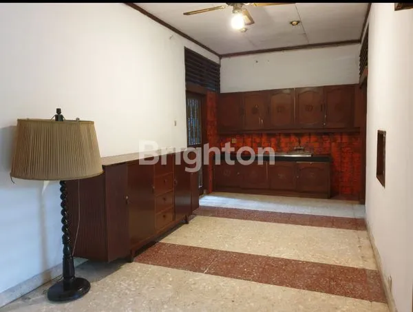 image RUMAH SIAP HUNI DI JEMURSARI, SURABAYA (3)