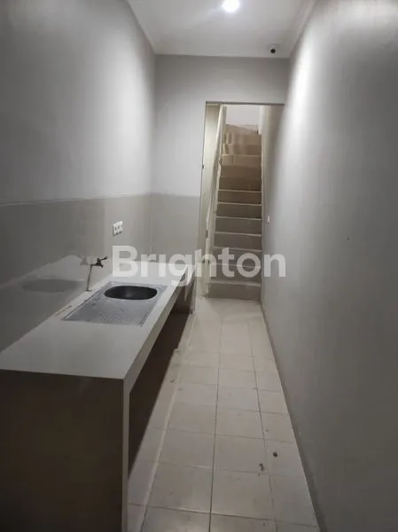 image RUMAH WATER FRONT CITY MAKASSAR (8)