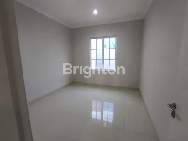 image RUMAH WATER FRONT CITY MAKASSAR (4)