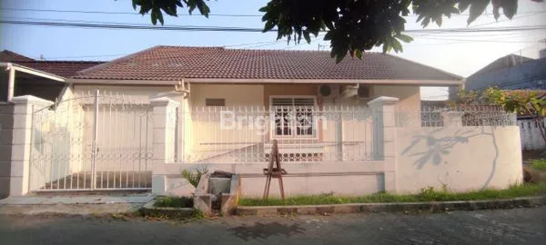 image RUMAH BESAR LUASNYA DAERAH SUTOREJO KENJERAN SURABAYA TIMUR (1)