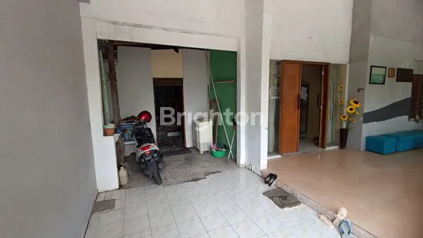 image RUMAH DI PLAMONGAN HIJAU HARGA 790 JUTA (8)