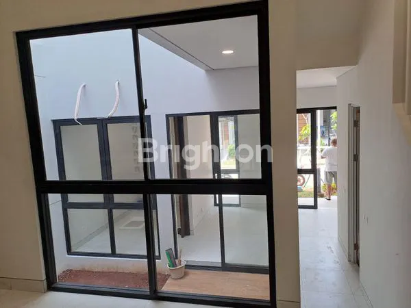 image RUMAH BARU DI CLUSTER BARU KOTA WISATA CIBUBUR JAKARTA TIMUR (2)