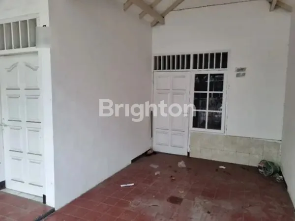 image RUMAH DI TAMAN PONDOK INDAH  (3)