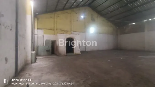 image GUDANG STRATEGIS PINGGIR JALAN LT 910 M2 DI GADANG, MALANG (6)