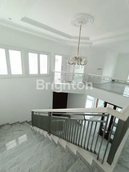 image SIAP HUNI RUMAH INTERCON KEBUN JERUK. JAKARTA BARAT (4)