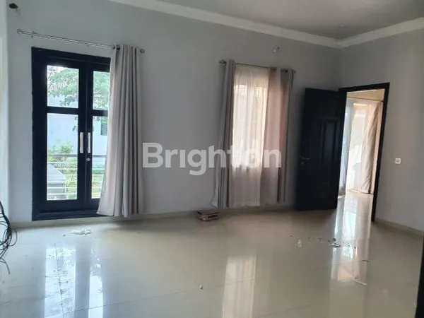 image RUMAH MINIMALIS SIAP HUNI PAKUWON SURABAYA (3)