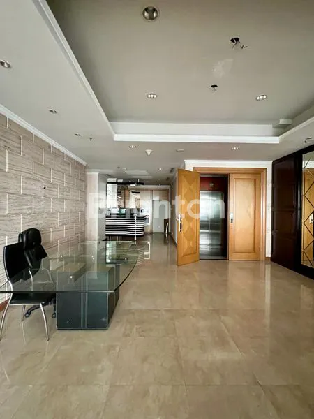 image APARTEMEN KEMPINSKI 3BR PRIVATE RESIDENCE (6)