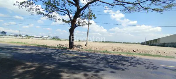 image TANAH LUAS 0 JALAN RAYA AKSES TRONTON-CONTAINER-TRUCK DAN KENDARAAN BESAR LAIN PROSPEK PABRIK-GUDANG-RUANG USAHA LUAS AREA MENGANTI GRESIK (2)