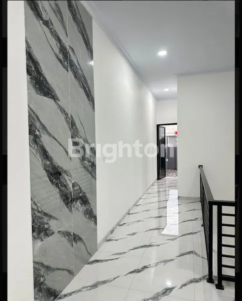 image RUMAH BARU 3 LANTAI TANJUNG DUREN BEBAS BANJIR  (8)