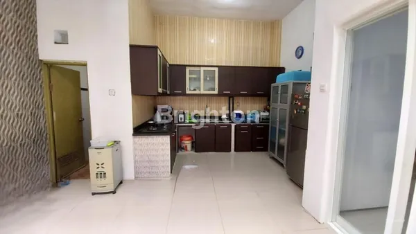 image RUMAH SIAP HUNI 4 KAMAR TIDUR DI PERUMAHAN ELIT DEKAT SUHAT DAN UNIVERSITAS BRAWIJAYA MALANG (6)