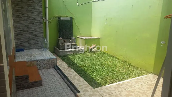 image HUNIAN CANTIK DI SUKMAJAYA DEPOK (3)