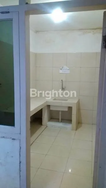 image FOR RENT! RUMAH MINIMALIS KAWASAN KEMANG, JAKARTA SELATAN. 3 MENIT KE JALAN RAYA UTAMA (8)