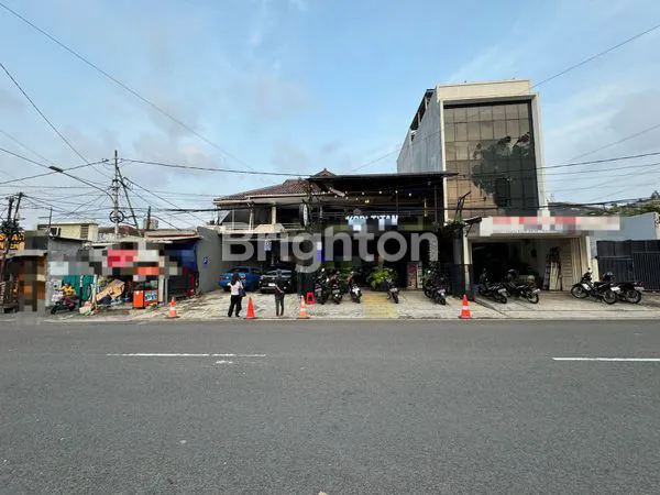 image TURUN HARGA BELI RUMAH LANGSUNG DAPAT 2 RUKO DAN 1 KIOS DAERAH SANGAT STRATEGIS COCOK UNTUK INVESTASI TEBET JAKARTA SELATAN (1)