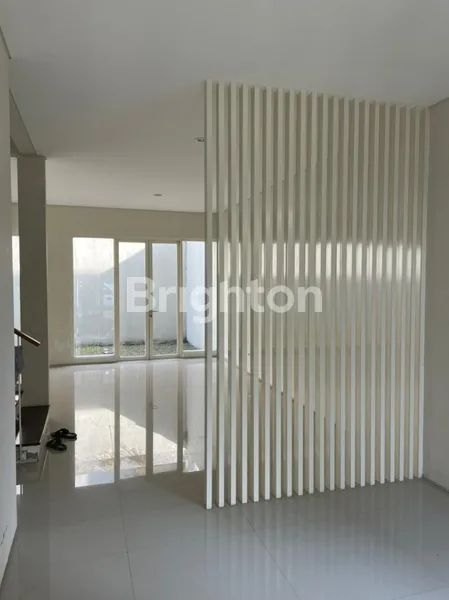 image DISEWAKAN GREEN HILL CIPUTRA (5)