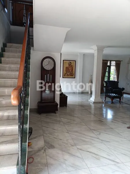 image RUMAH BESAR MEWAH DI KAWASAN BISNIS SIMATUPANG  CILANDAK (4)