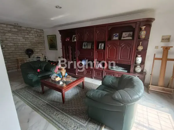 image RUMAH BESAR MEWAH DI KAWASAN BISNIS SIMATUPANG  CILANDAK (7)