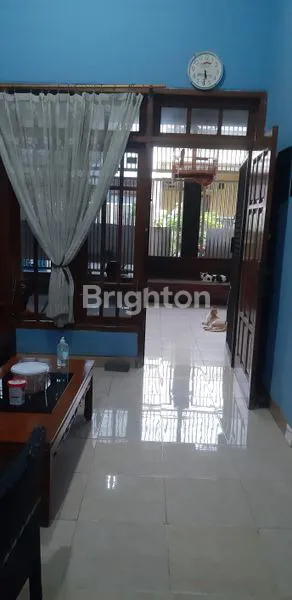 image RUMAH ASRI DAN NYAMAN DI GRESIK (3)