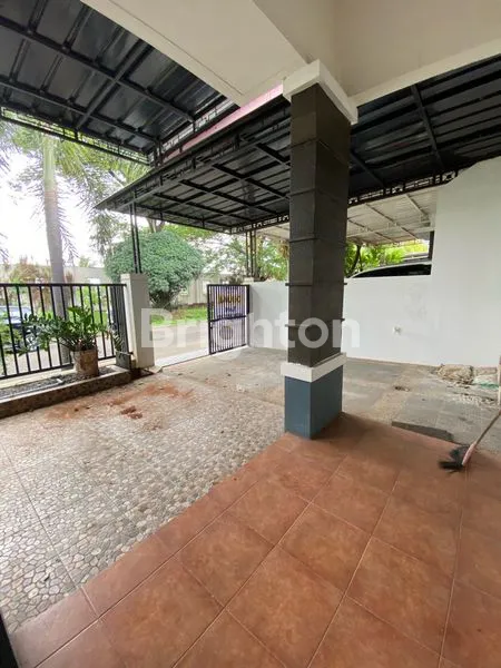 image RUMAH LT 126, LB 100, SHM, DEKAT SEKOLAH INTERNASIONAL DAN RS ALTIUS, HARAPAN INDAH BEKASI (3)