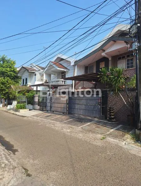 image RUMAH 2 LANTAI DI KELAPA PUAN KELAPA GADING JAKARTA UTARA (2)