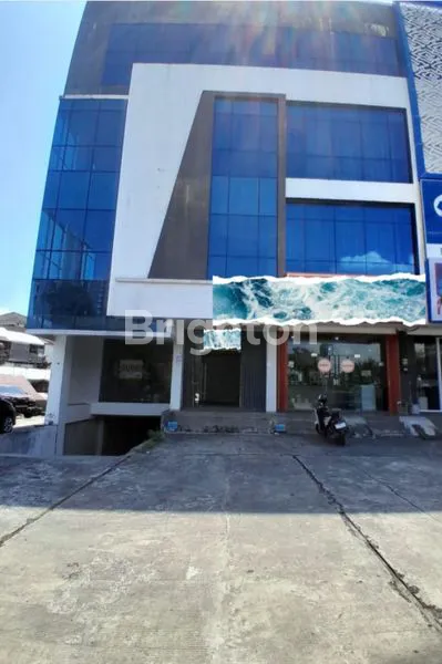 BALIKPAPAN, RUKO SUPER STRATEGIS DI SUDIRMAN