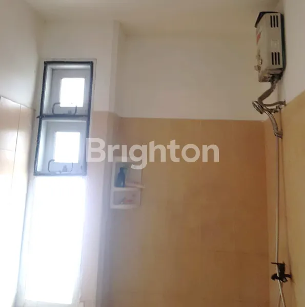 image RUMAH FRESH TEBET DALAM JAKARTA SELATAN SIAP PAKAI !!! !!! STRATEGIST MODERN AND ELEGANT !!! (2)