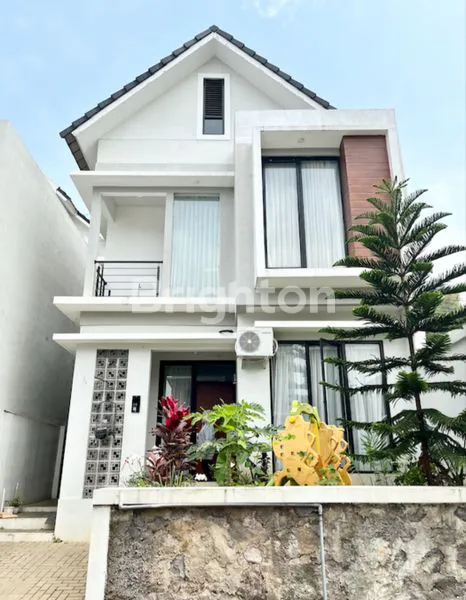 image RUMAH RASA VILLA DAERAH CIMENYAN (1)