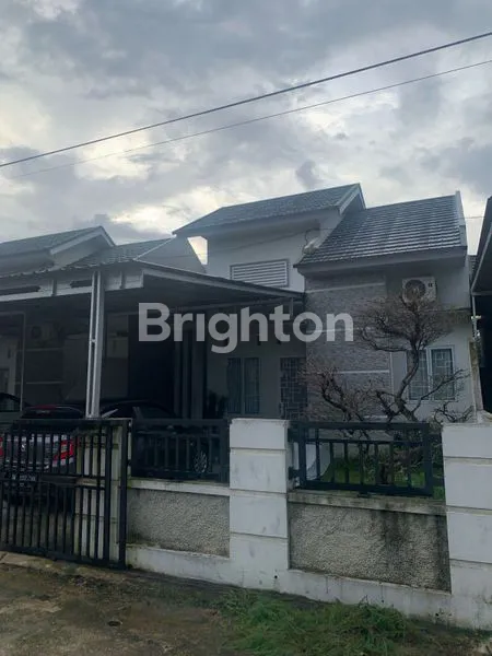 image RUMAH 2 KAMAR SIAP HUNI KOTA PEKANBARU (1)