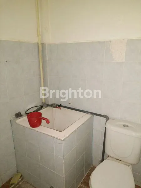 image RUKO 3LANTAI AREA JAGIR WONOKROMO, SURABAYA  (4)