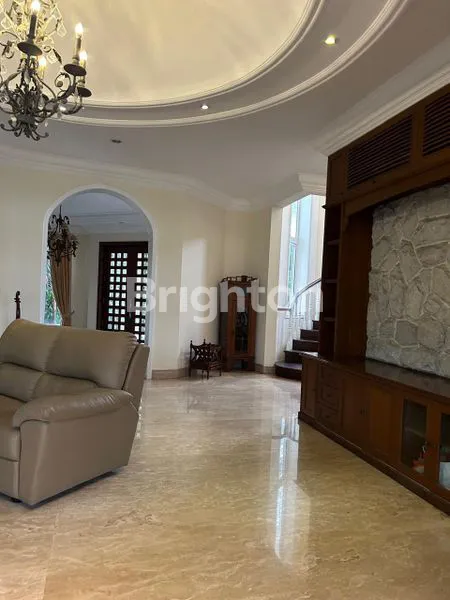 image  RUMAH MEWAH, CLASSIC DAN CANTIK TAMAN MEDITERRANEAN LIPPO CENTRAL (5)