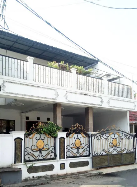 RUMAH KOMPLEK PERUMAHAN TAMAN PULOGEBANG STRATEGIS DI PULOGEBANG CAKUNG JAKARTA TIMUR