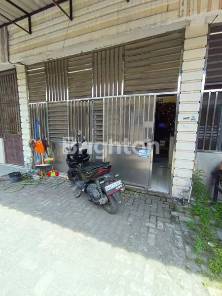 image RUMAH PETAK DALAM KOMPLEK PASAR IV INDAH (1)
