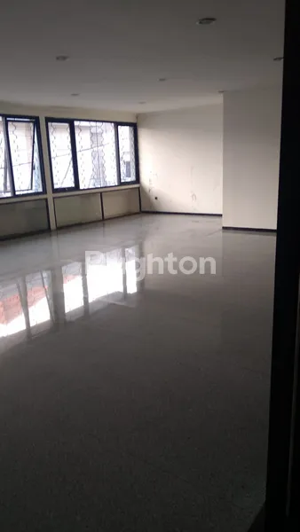 image RUKO KERTAJAYA SIAP PAKAI EX SHOWROOM !! (5)