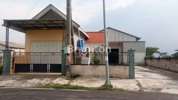 image GUDANG O JL.  BENJENG GRESIK (1)