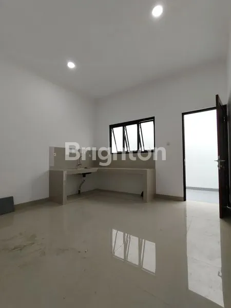 image RUMAH INDENT 3 LANTAI TANJUNG DUREN (6)