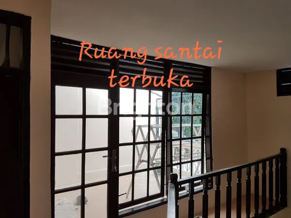 image RUMAH 2 LANTAI SIAP HUNI DI PERUMAHAN CIMANGGU PERMAI (6)