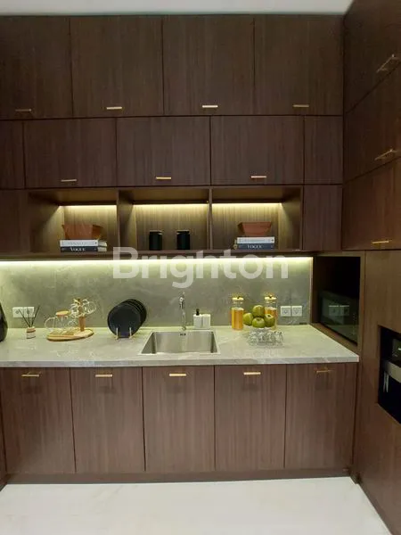 image RUMAH GRAND PASADENA VILLAGE TYPE 8 (3LANTAI), GADING SERPONG, TANGERANG (4)