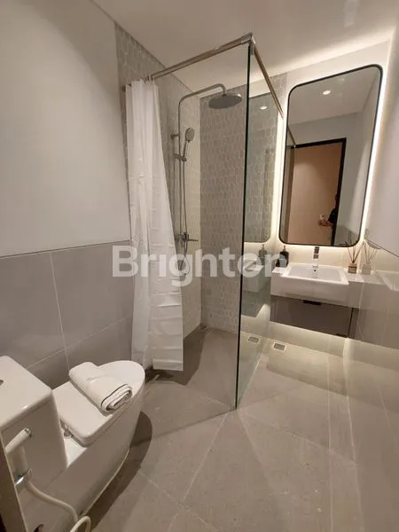 image RUMAH GRAND PASADENA VILLAGE TYPE 8 (3LANTAI), GADING SERPONG, TANGERANG (6)