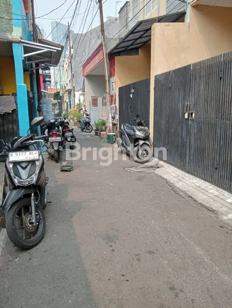 image RUMAH TANJUNG DUREN JAKARTA BARAT (8)