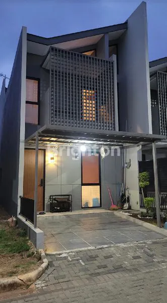 image RUMAH BARU 2 LANTAI DI GRAND WISATA TAMBUN BEKASI (1)